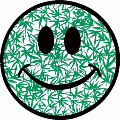 Smiley Ganja - AKR050